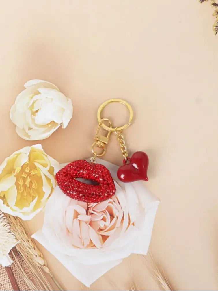 3D Red Lips And Heart Shape Key Ring